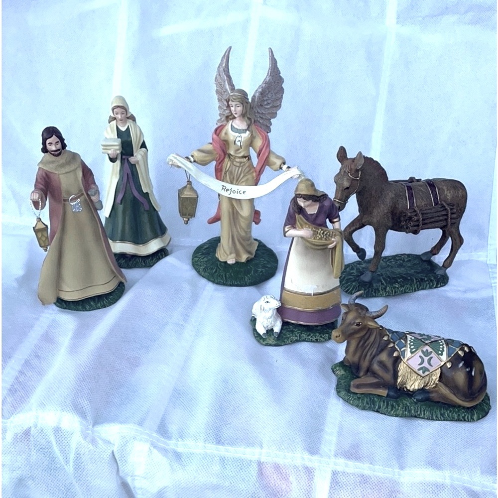 Thomas Kinkade 2007, 2009 Hawthorne Village Nativity Christmas (lot of 6 pieces)